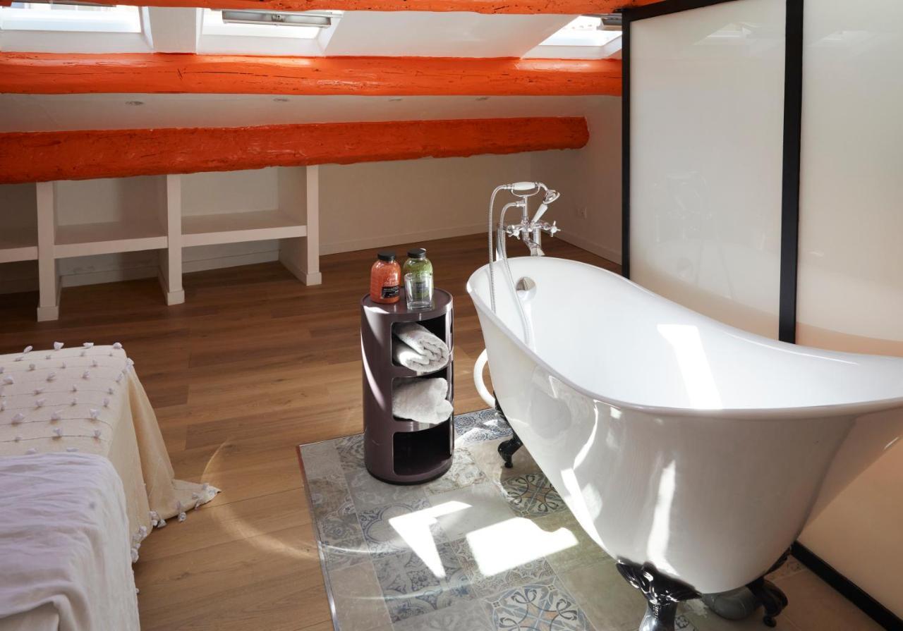 Remarkable Flat In The Historical Part Of Beziers Exterior photo